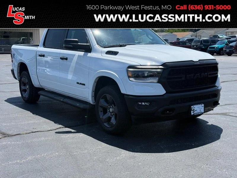 2023 RAM 1500 Big Horn/Lone Star 4x4 Crew Cab 5'7's photo