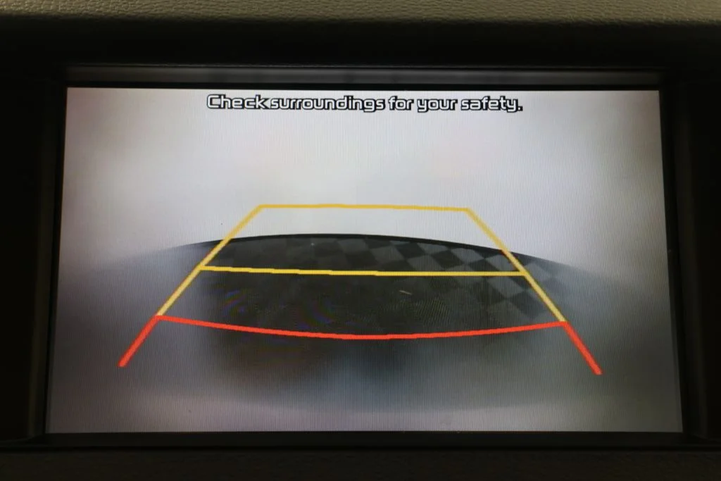 Used 2019 White Kia Technology image 18
