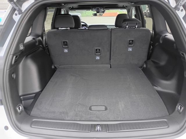 New 2026 Bright White Clearcoat Jeep Laredo X image 19