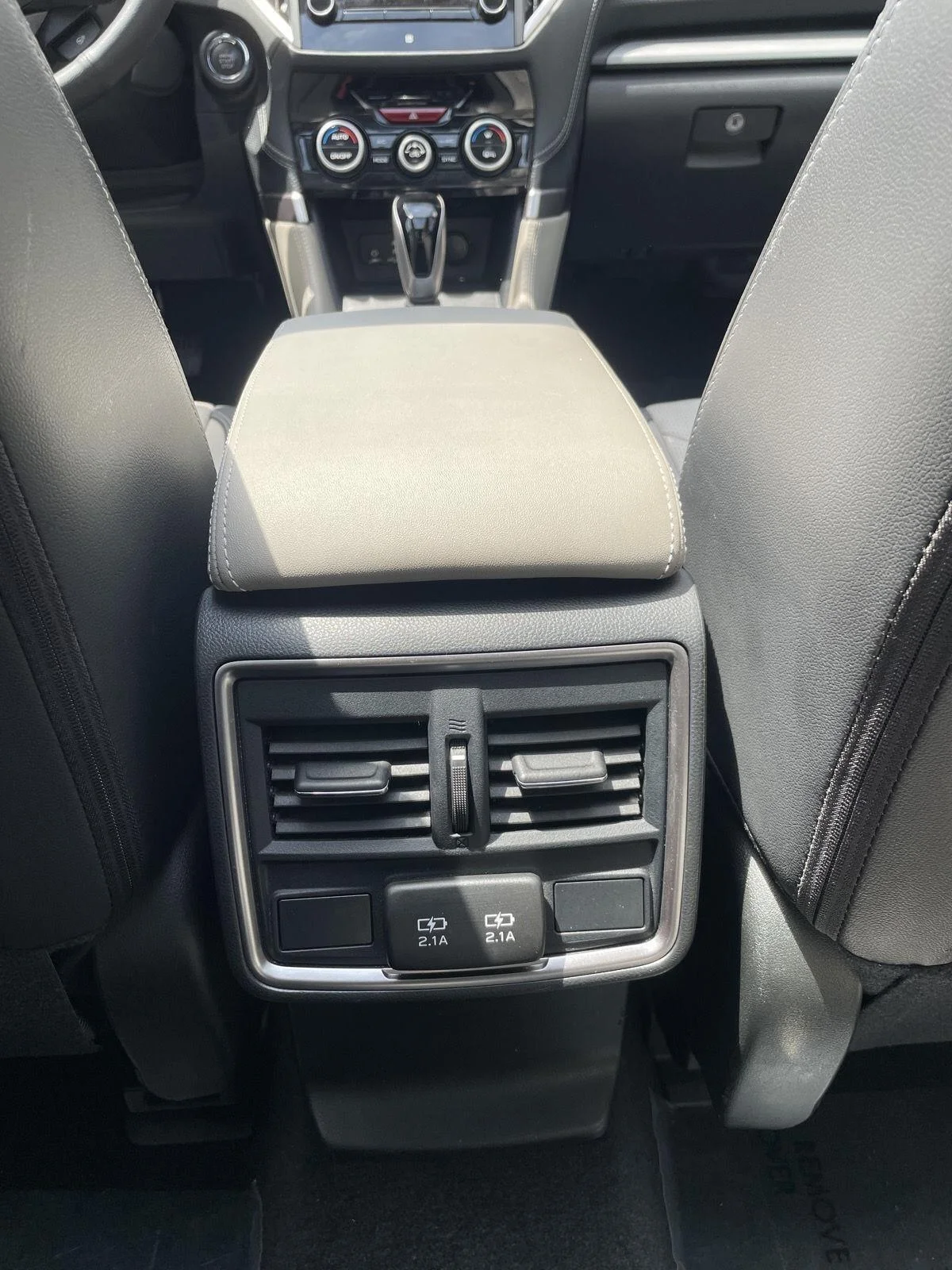 Used 2020 Horizon Blue Pearl Subaru Limited image 23