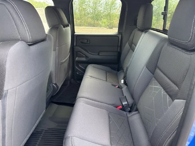 New 2027 Bluestone Pearl Nissan Crew Cab SV image 23