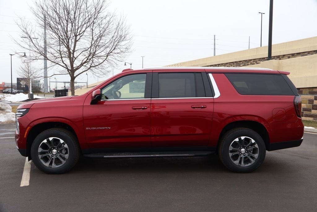 2026 Chevrolet Suburban LS - Photo 4