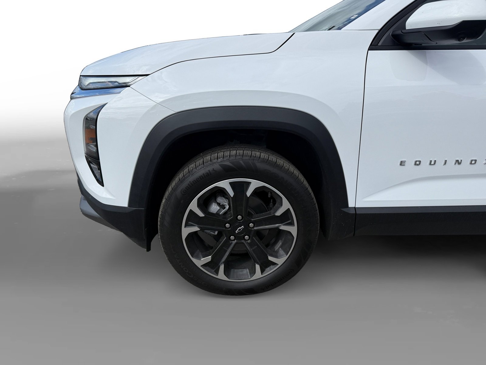 New 2026 Summit White Chevrolet LT image 9