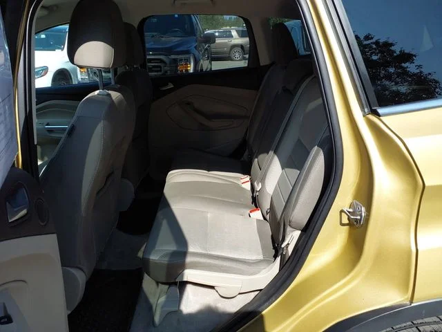 Used 2015 Gold Ford SE image 20
