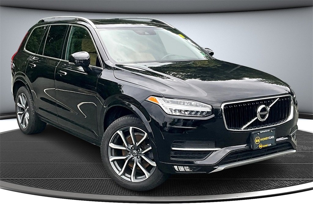 2019 Volvo XC90 Momentum
