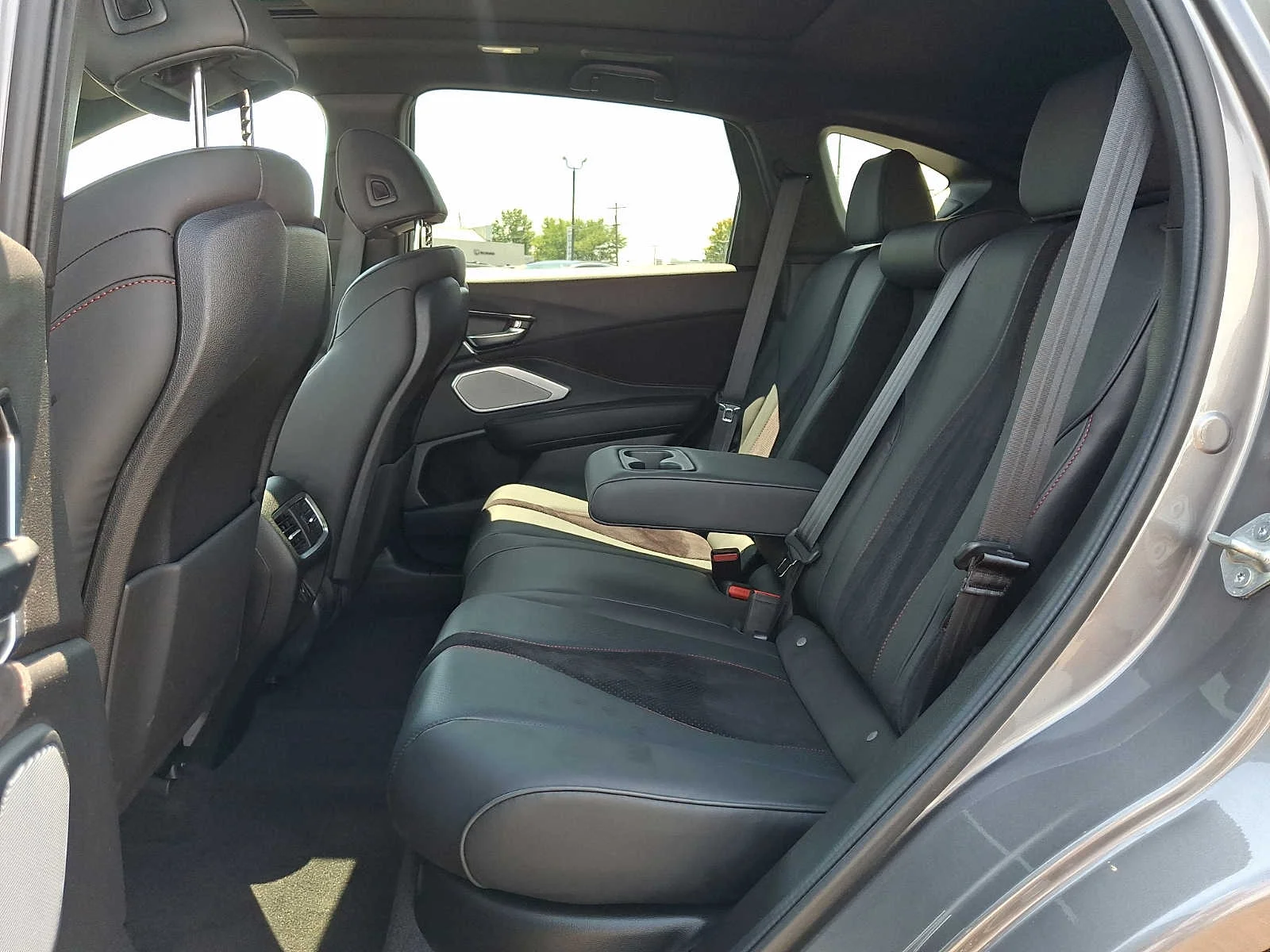 Used 2024 Liquid Carbon Metallic Acura w/A-Spec Advance Package image 10