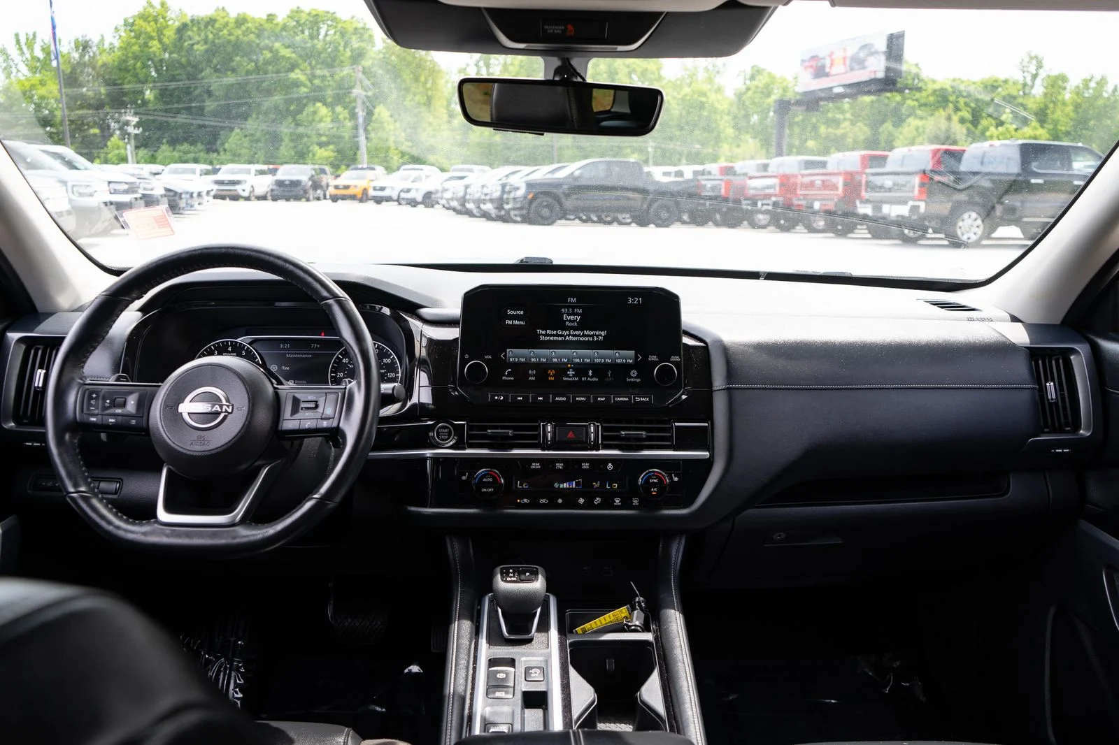 Used 2024 Black Nissan SL image 20