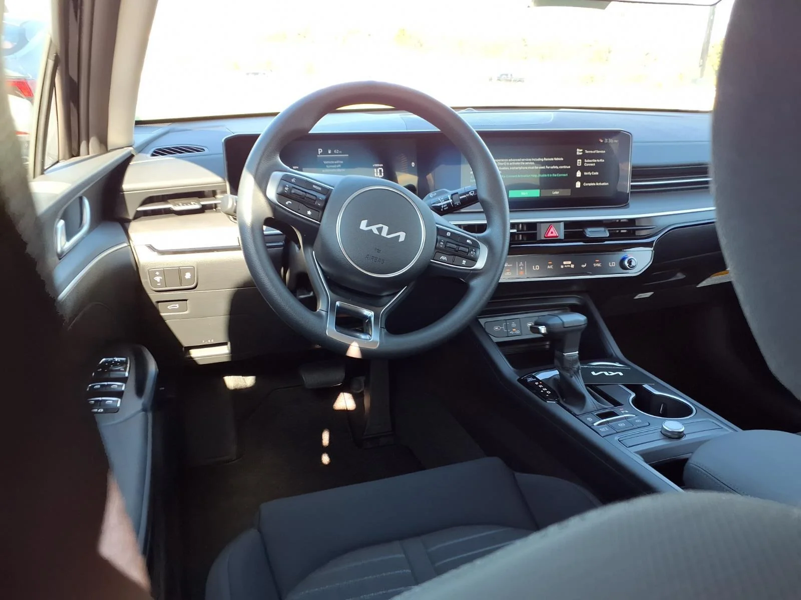 New 2026 Aurora Black Pearl Kia LXS FWD image 4