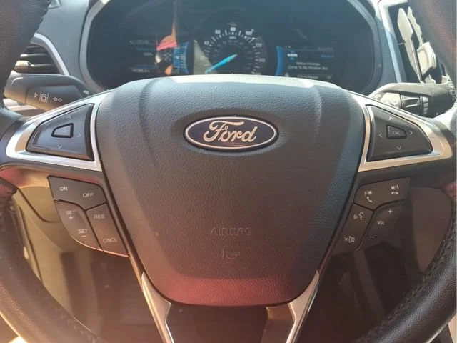 Used 2024  Ford SEL image 14