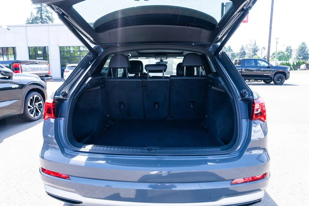 Used 2020 Gray Audi Premium image 7