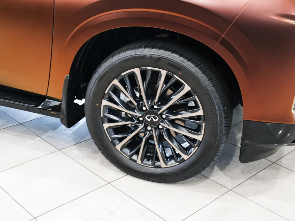 New 2026 MINERAL BLACK INFINITI Autograph 4WD image 2