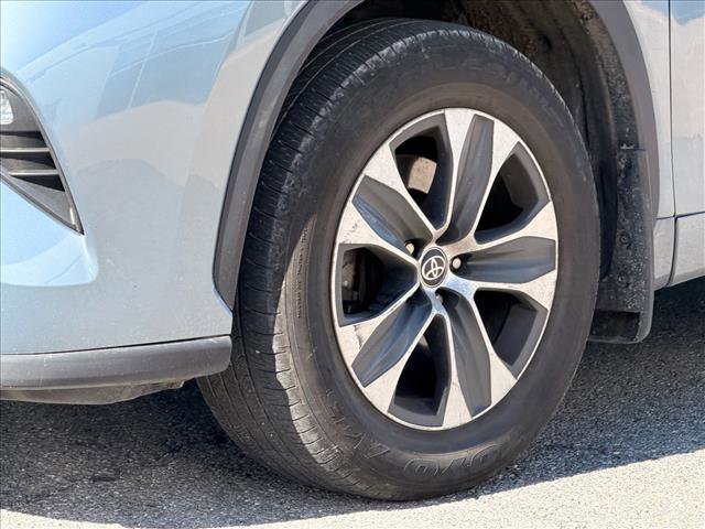 Used 2023 Grey Toyota L image 25