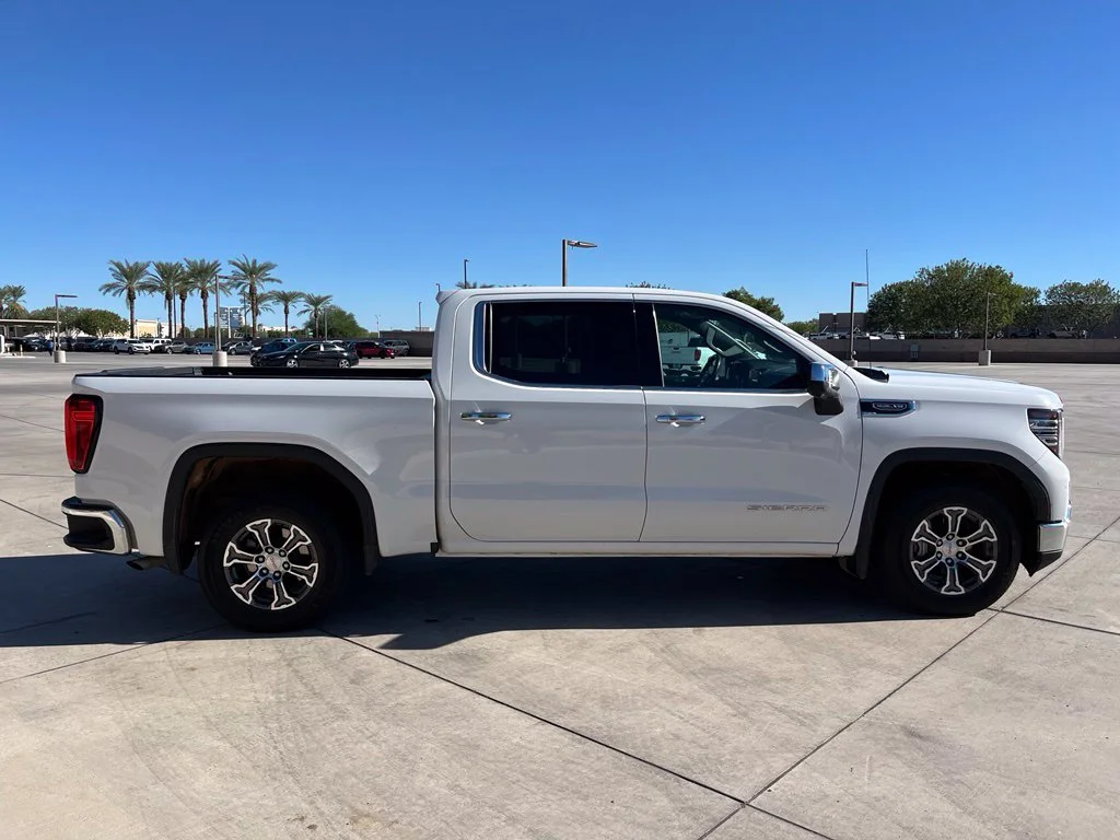 Certified Used 2025 White GMC SLT image 7