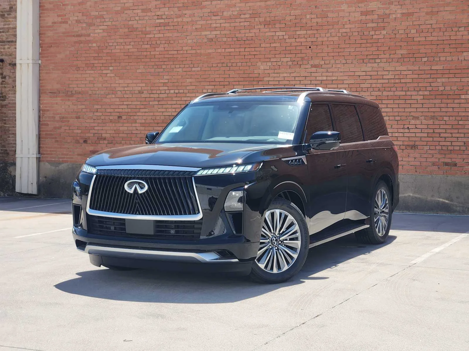New 2027 INFINITI QX80 Luxe 4WD