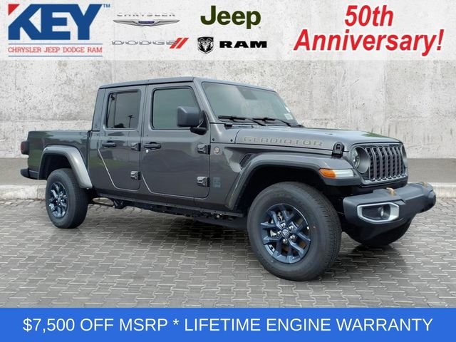 2026 Jeep Gladiator 85th Anniversary Edition Auto's photo