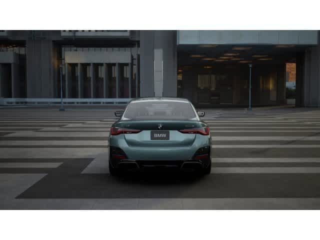 New 2026 Cape York Green Metallic BMW eDrive40 image 5