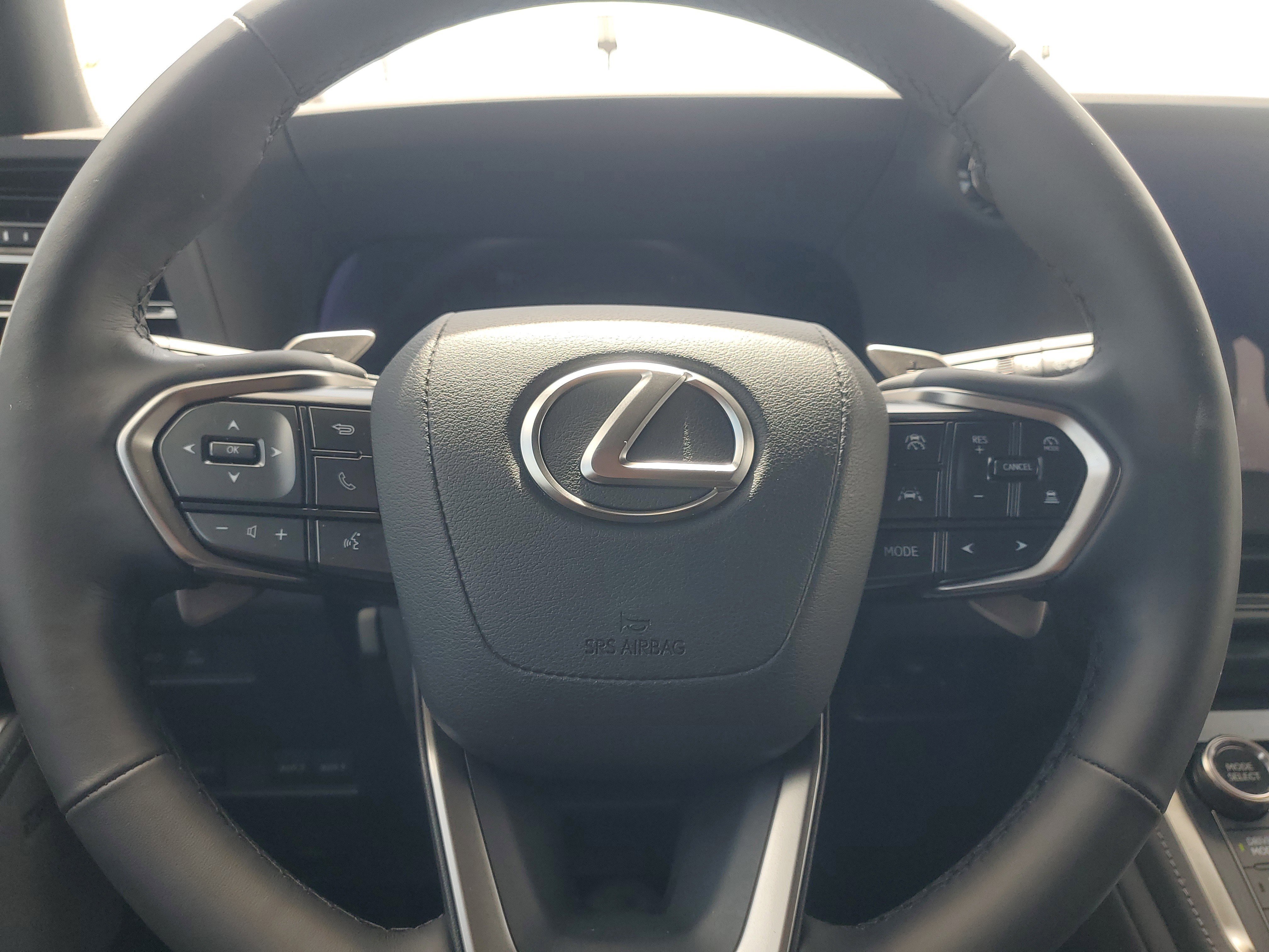 Used 2025 Silver Lexus GX 550 Overtrail+ image 24