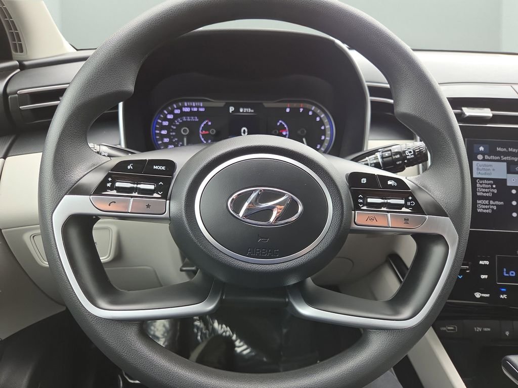 Used 2024 Gray Hyundai SEL image 21