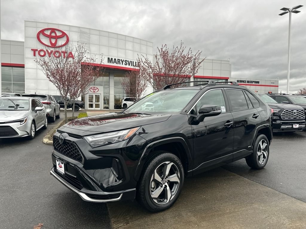 2025 Toyota RAV4 Plug-in Hybrid SE AWD's photo