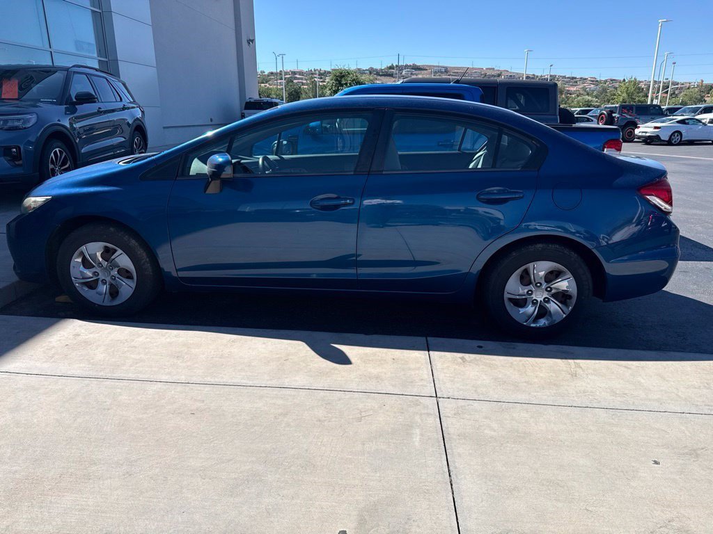 Used 2014 Blue Honda LX image 2