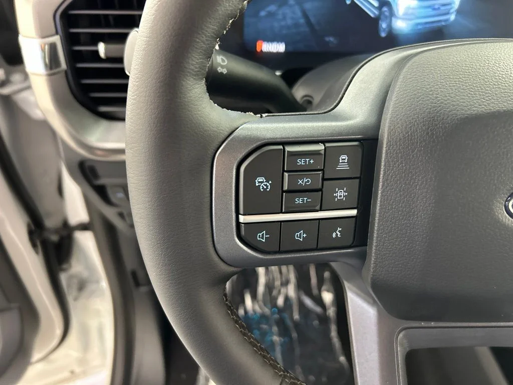 New 2026 Star White Metallic Tri-Coat Ford Lariat® image 16