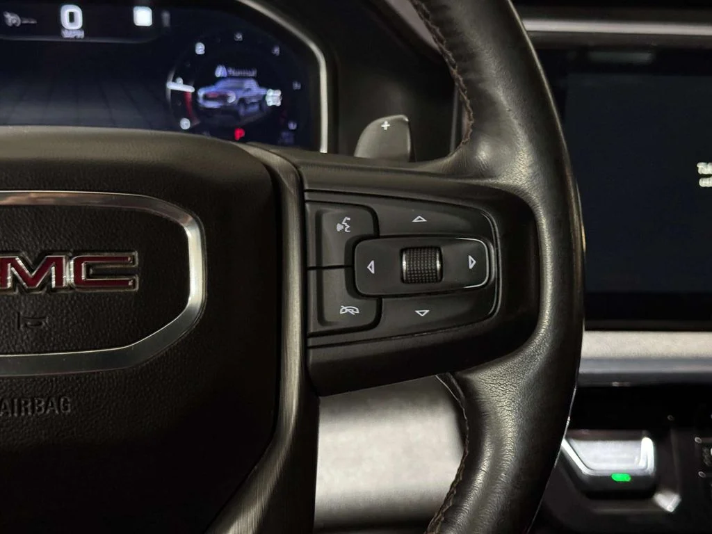 Used 2022 Silver GMC AT4 image 16