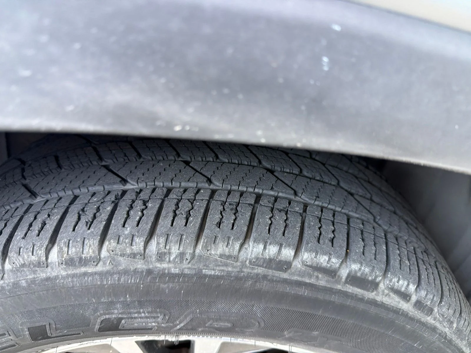 Used 2018 Silver Toyota LE image 21