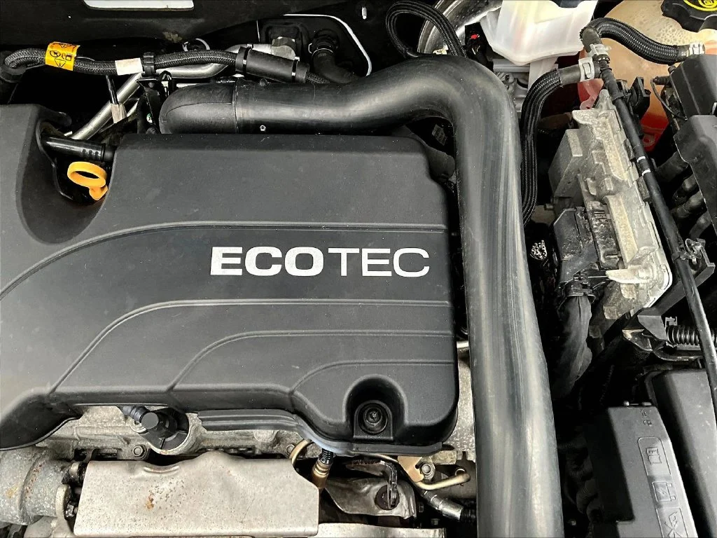 Certified Used 2020 White Chevrolet LT image 33