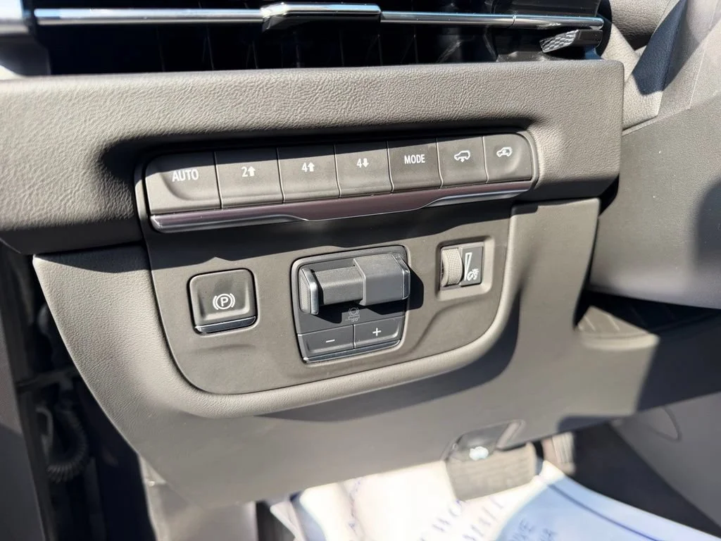 Used 2025 Galactic Gray Metallic Cadillac Premium Luxury image 20
