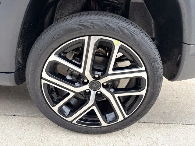 New 2027 Black Jeep Limited image 7