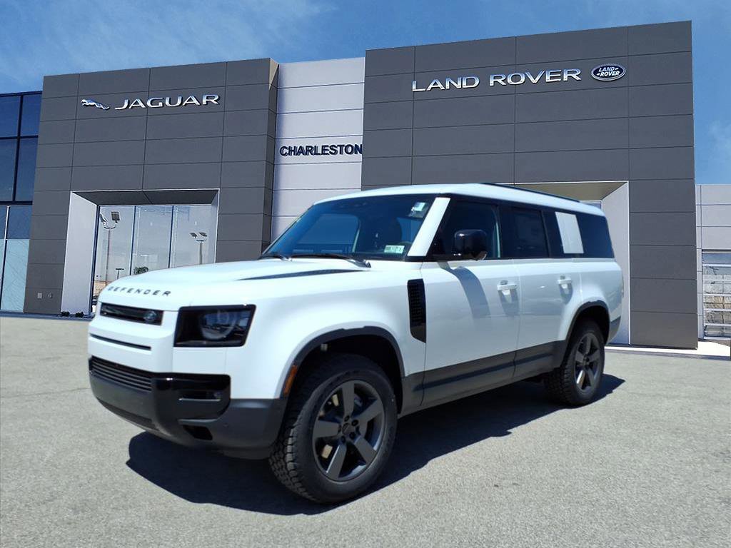 2026 Land Rover Defender 130 S P300's photo