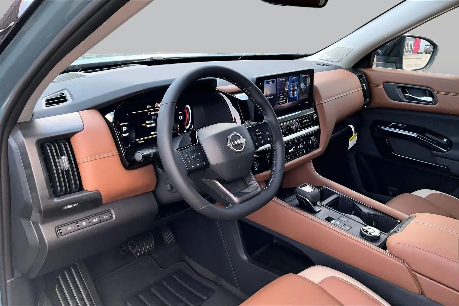 New 2026 Baltic Teal Pearl / Super Black Two-tone Nissan Platinum image 8