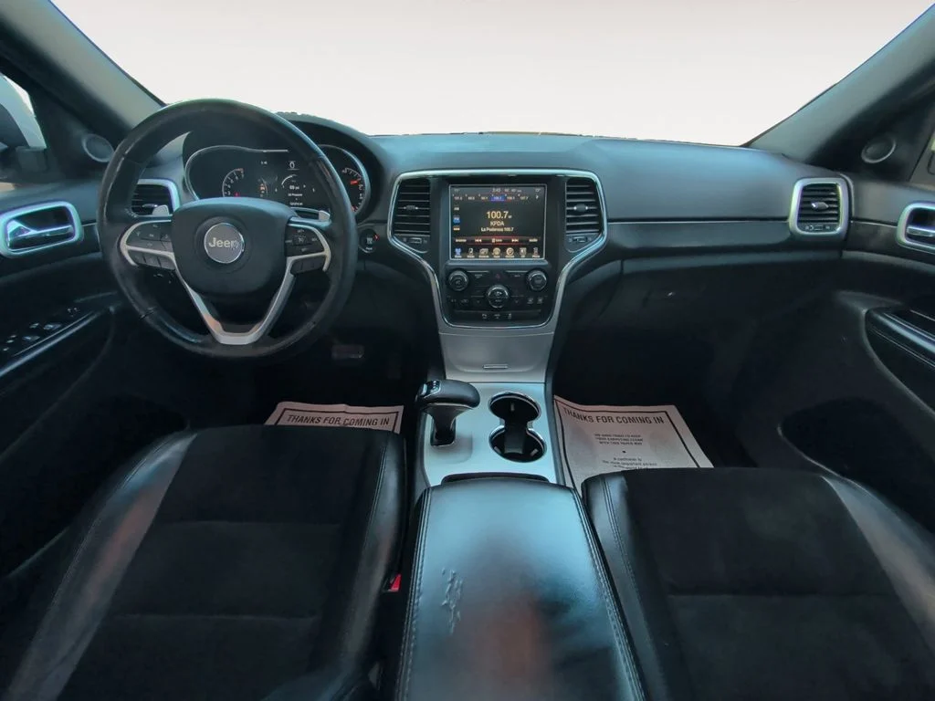 Used 2015 White Jeep Altitude image 10