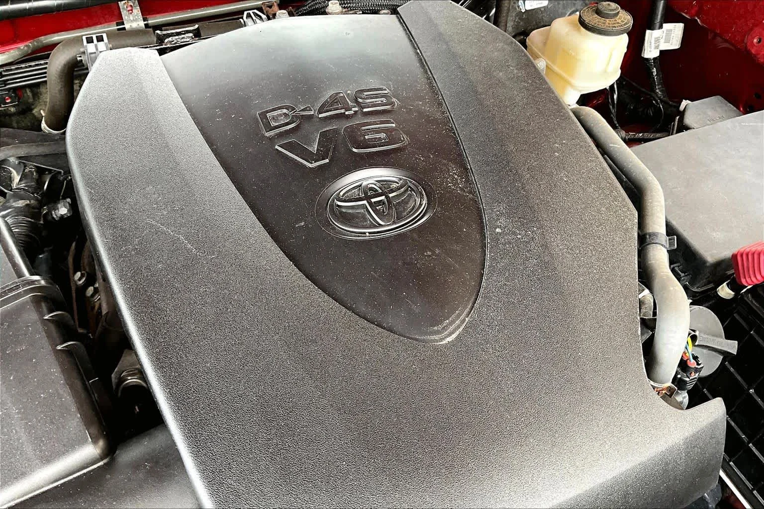 Used 2017 Barcelona Red Metallic Toyota SR5 image 31