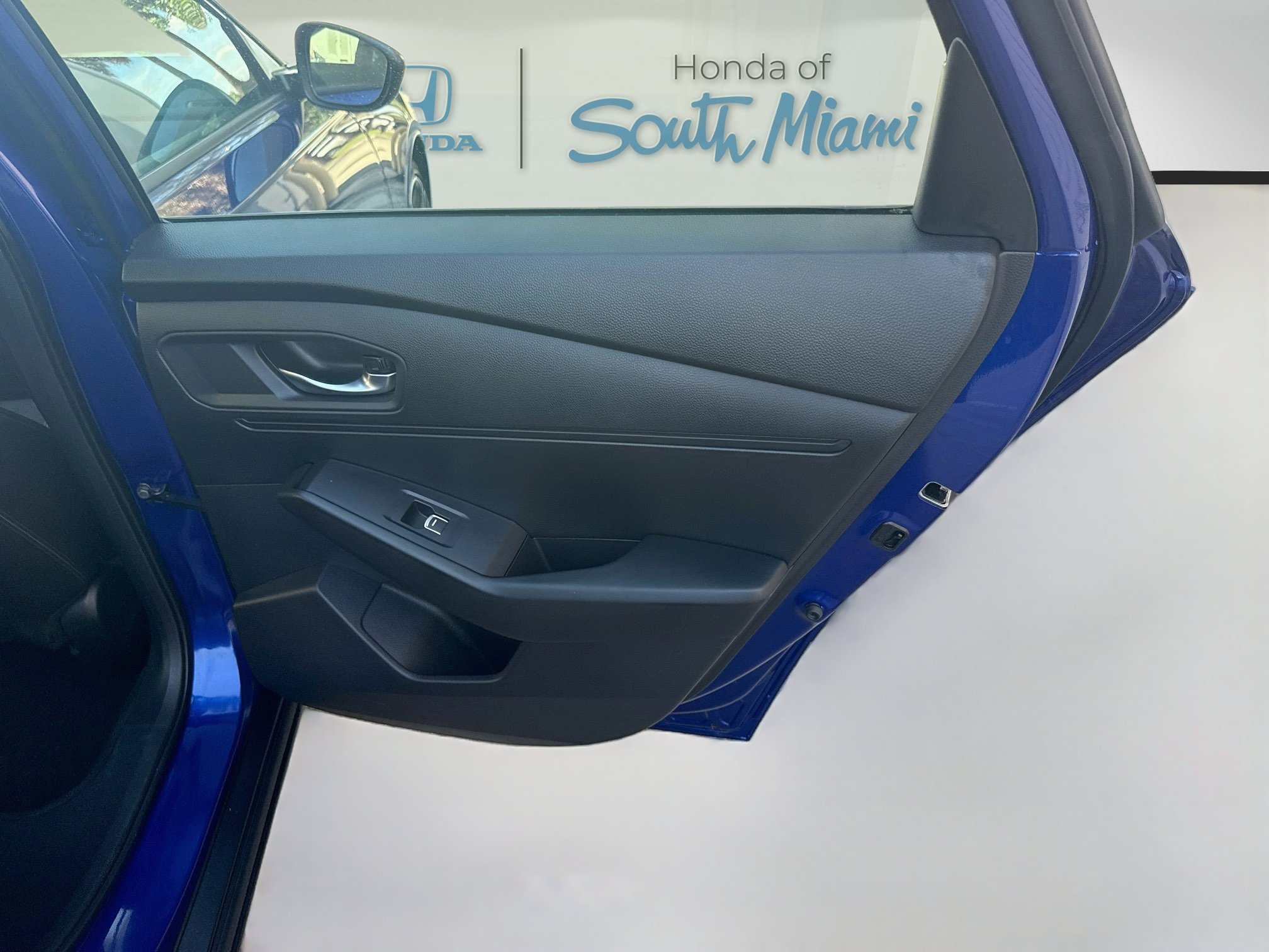 Used 2023  Honda Sport image 29
