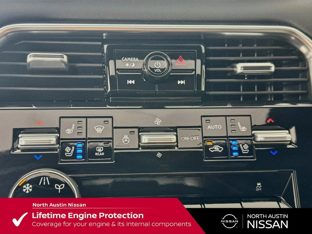 New 2026 Black Nissan Platinum image 19