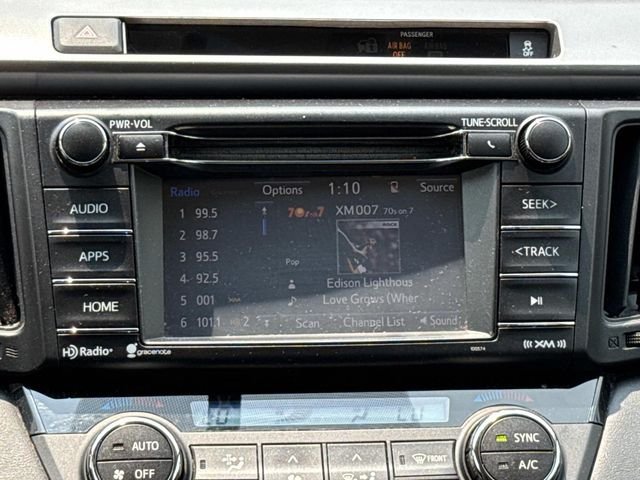 Used 2016 White Toyota XLE image 20
