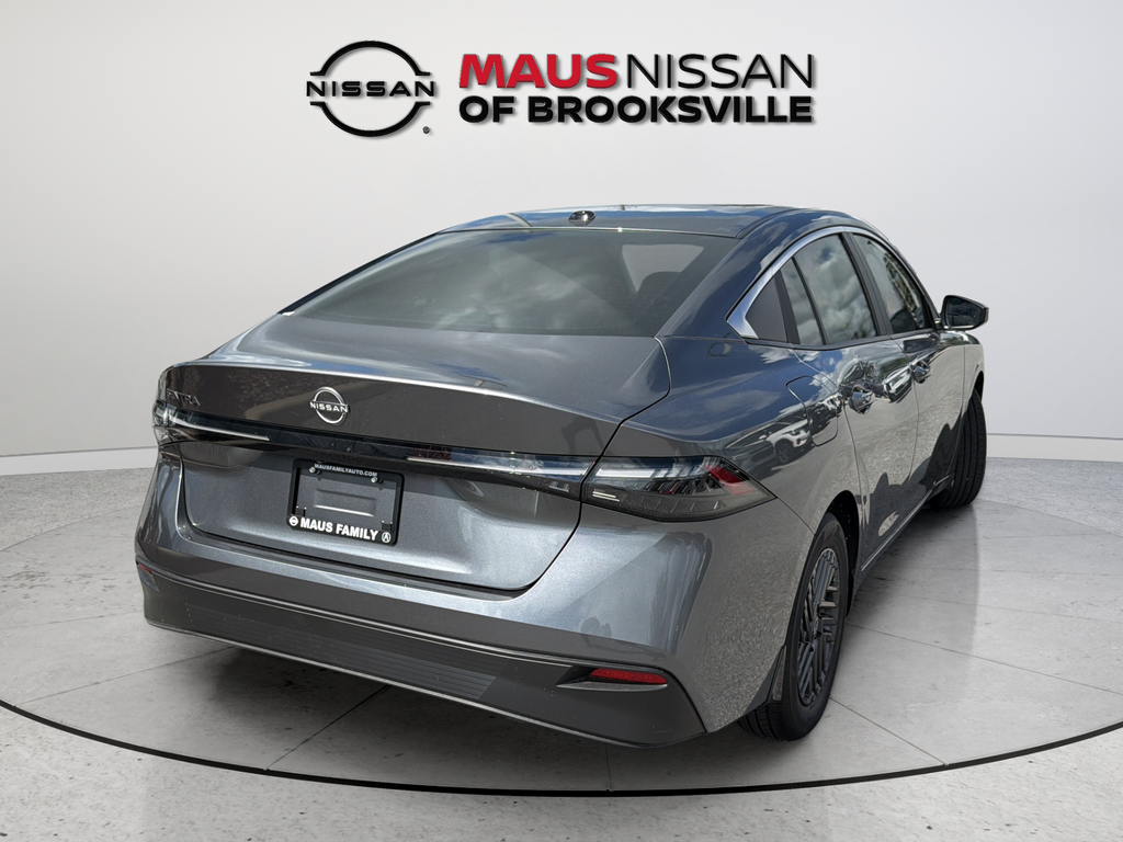 New 2027 Gray Nissan SV image 10