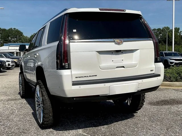 Used 2019 White Cadillac Platinum Edition image 6