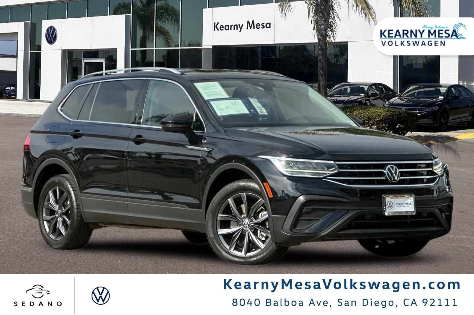 Certified Used 2022 Deep Black Volkswagen 2.0T SE image 1