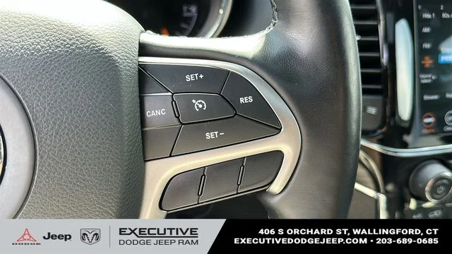 Used 2022 White Jeep Limited image 13