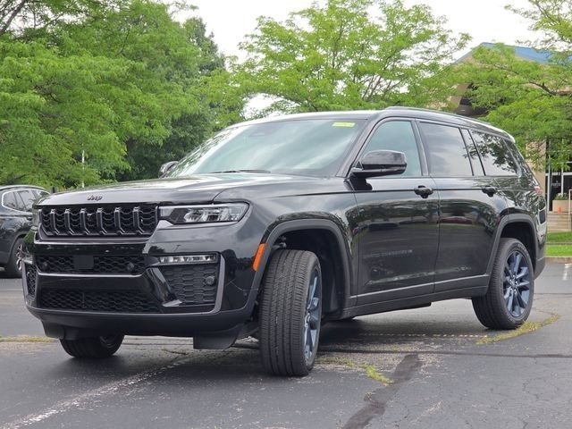 New 2026 Diamond Black Crystal Pearl-Coat Exterior Paint Jeep 85th Anniversary Edition image 23