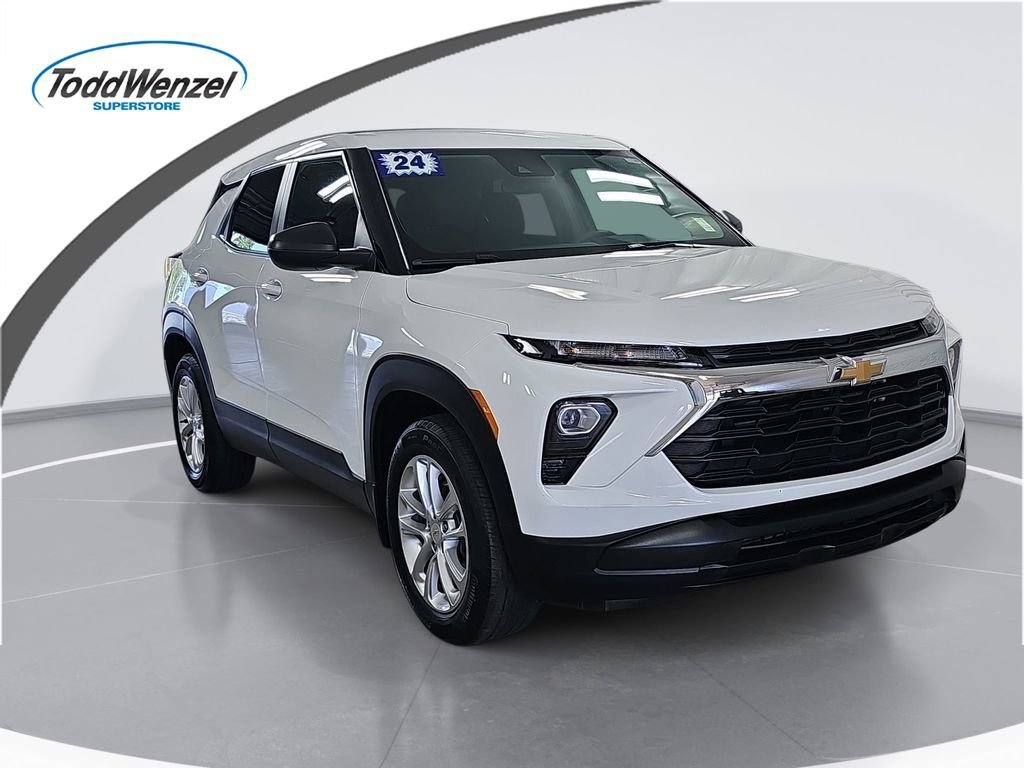 Certified Used 2024 Summit White Chevrolet LS image 1