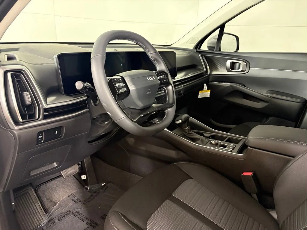 New 2026 Glacial White Pearl Kia LX image 22