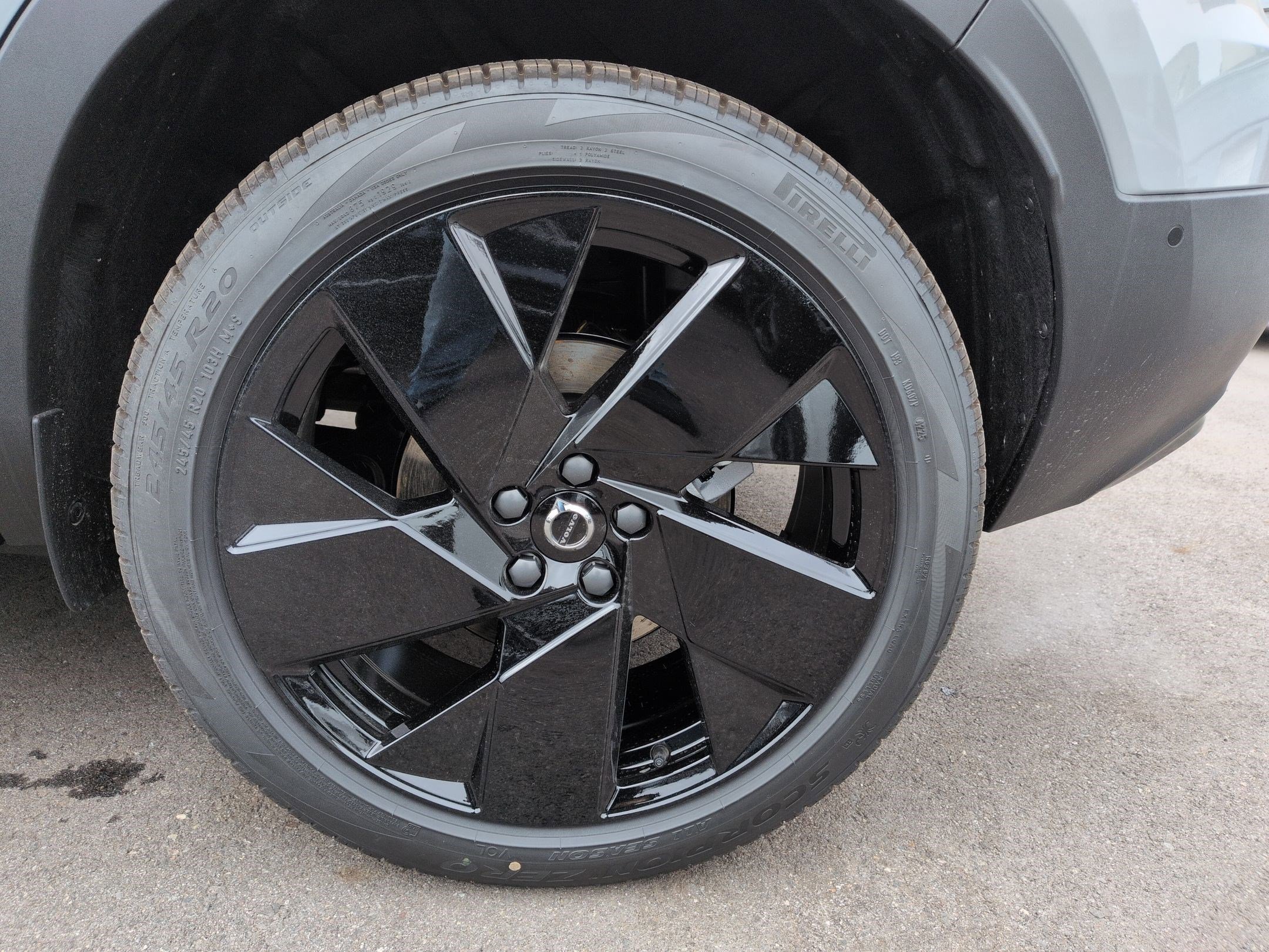 New 2026 Vapour Grey Volvo Ultra Black Edition image 16