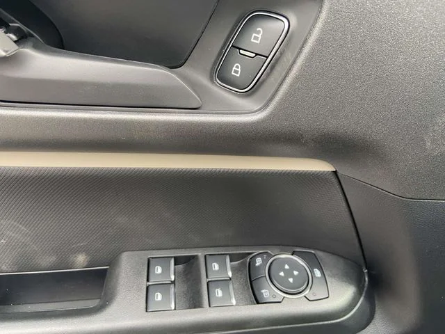 New 2026 Carbonized Gray Metallic Ford Big Bend® image 15