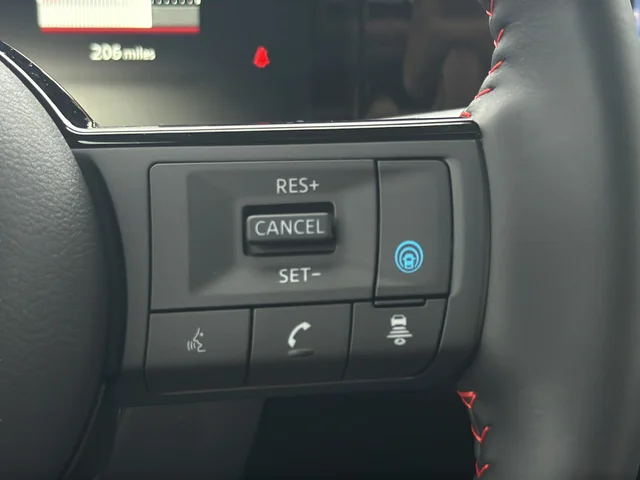 2026 Nissan KICKS SR AWD - Photo 18