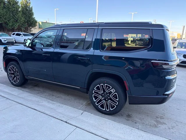New 2027 Blue Jeep Overland image 6
