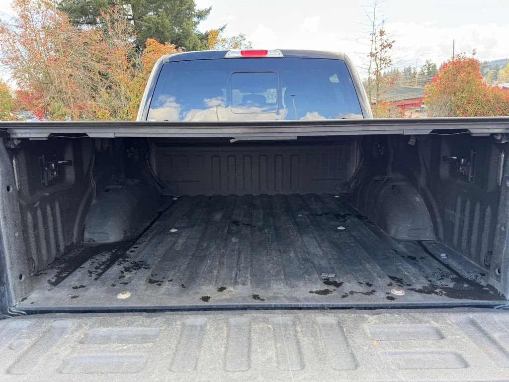 Used 2020 Agate Black Metallic Ford Lariat image 10