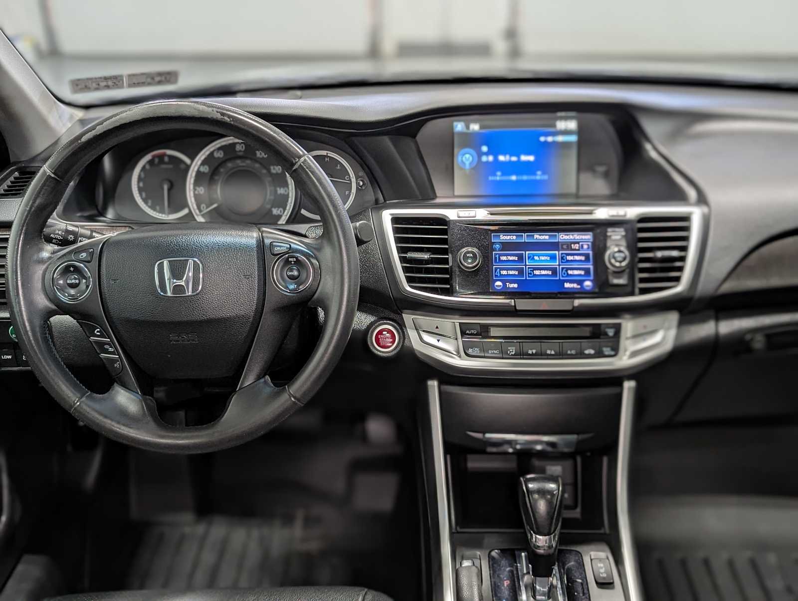 Used 2014 Crystal Black Pearl Honda EX-L image 5